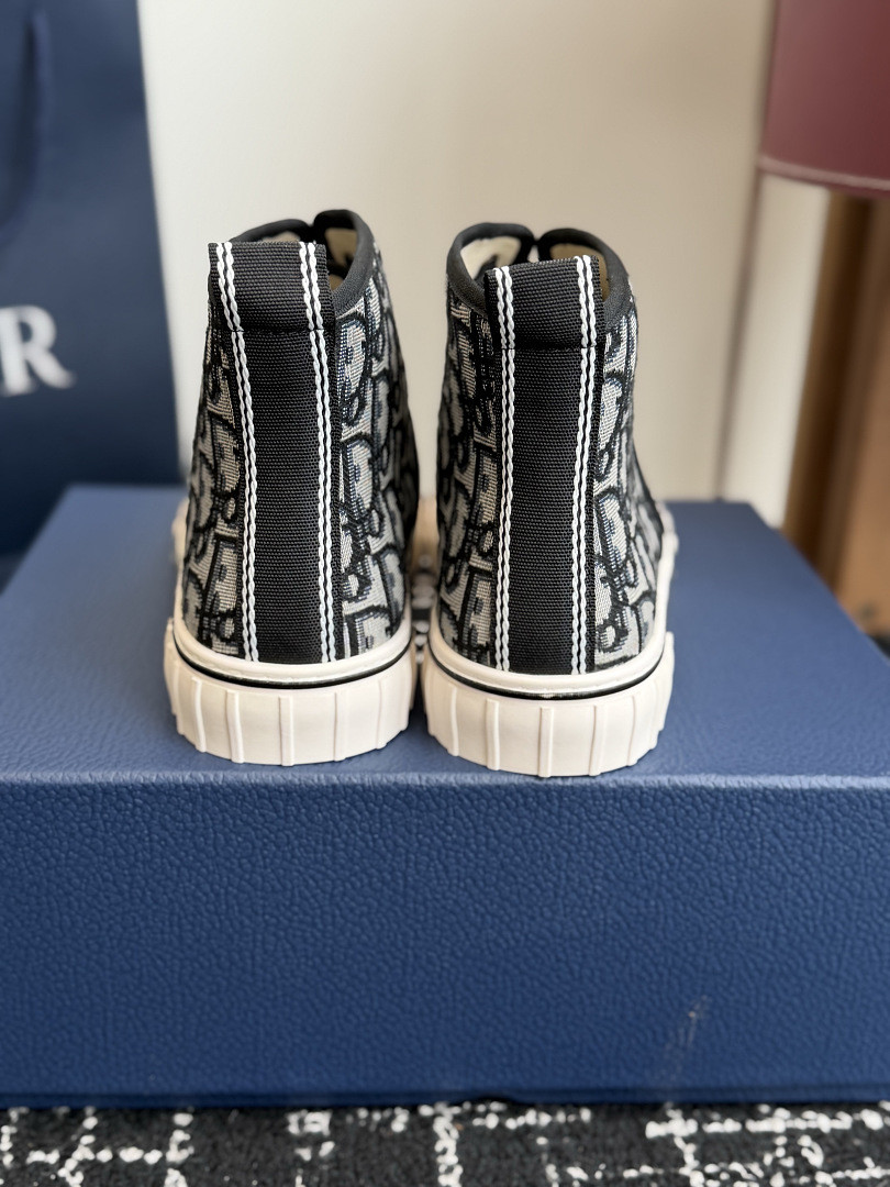 D10r Hooper High-Top Sneaker DR-H002