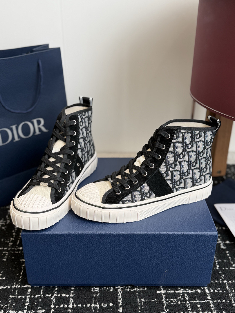 D10r Hooper High-Top Sneaker DR-H002