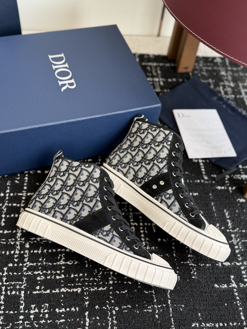 D10r Hooper High-Top Sneaker DR-H002