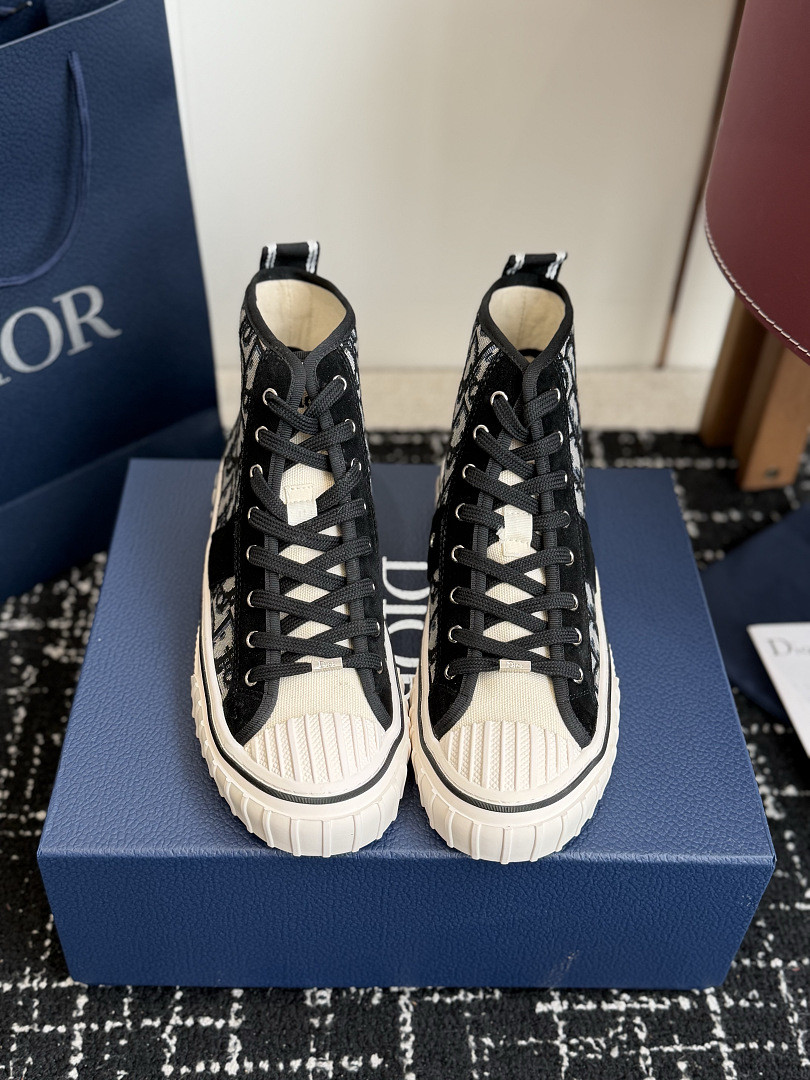 D10r Hooper High-Top Sneaker DR-H002