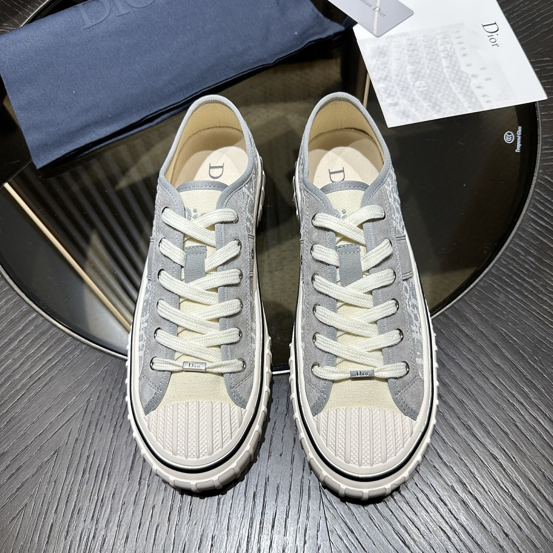 D10r Hooper Low-Top Sneaker DR-H008