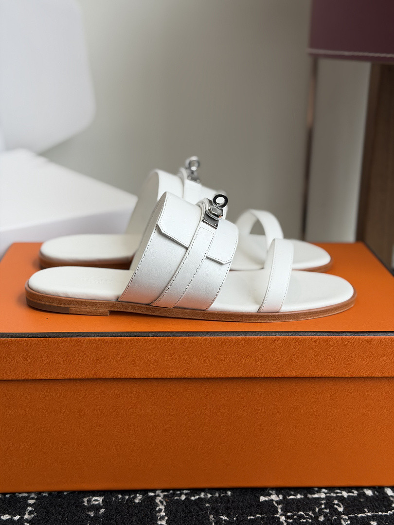 HM Sandals HM-S089