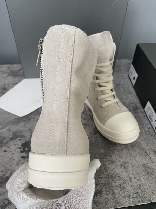 RO Sneakers