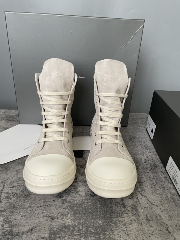RO Sneakers