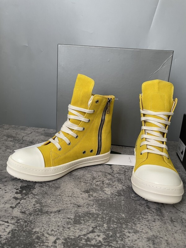 RO Sneakers