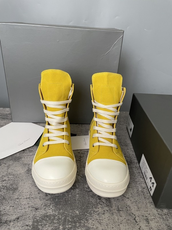 RO Sneakers