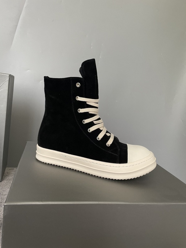 RO Sneakers