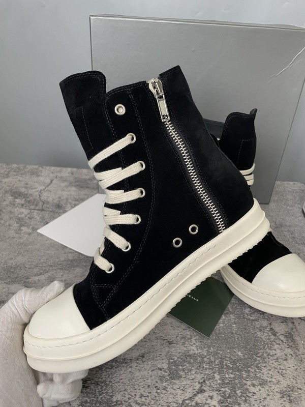 RO Sneakers