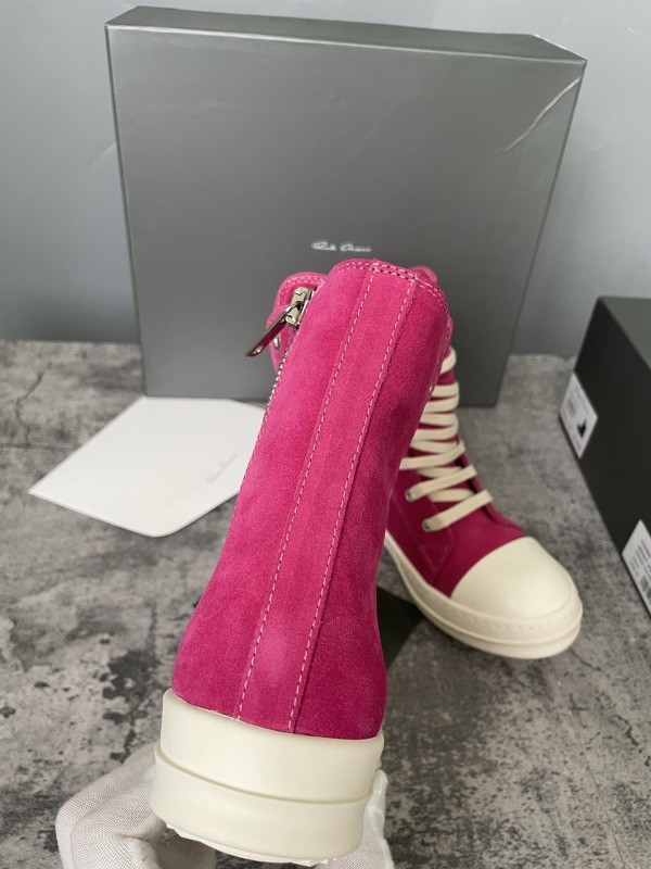 RO Sneakers