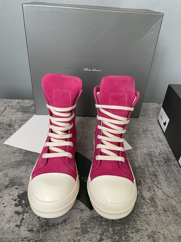 RO Sneakers