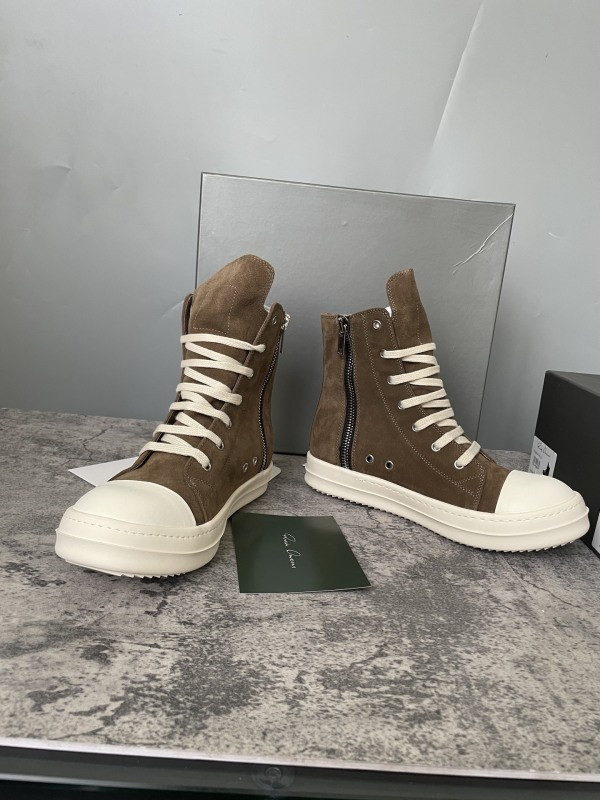RO Sneakers