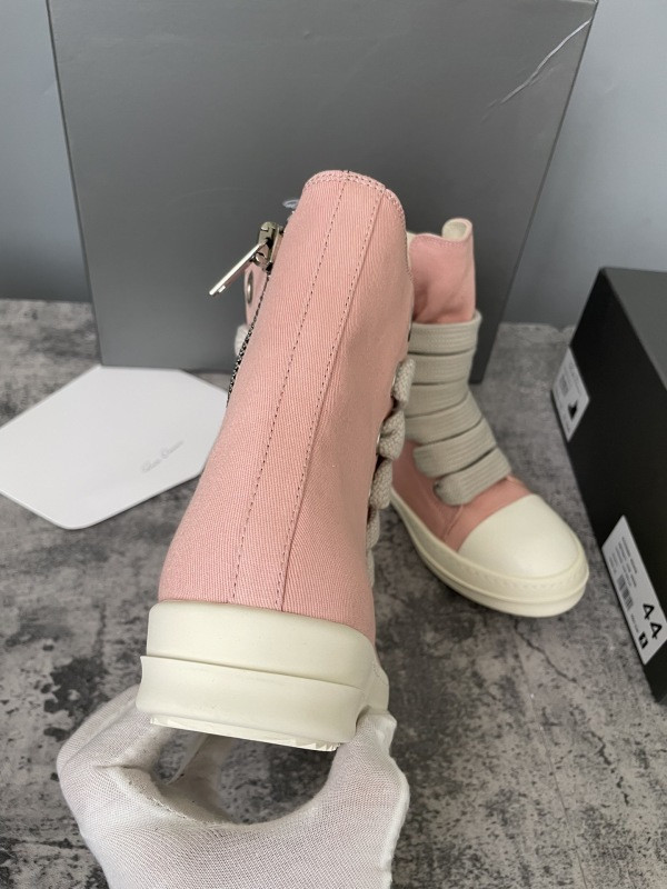 RO Sneakers