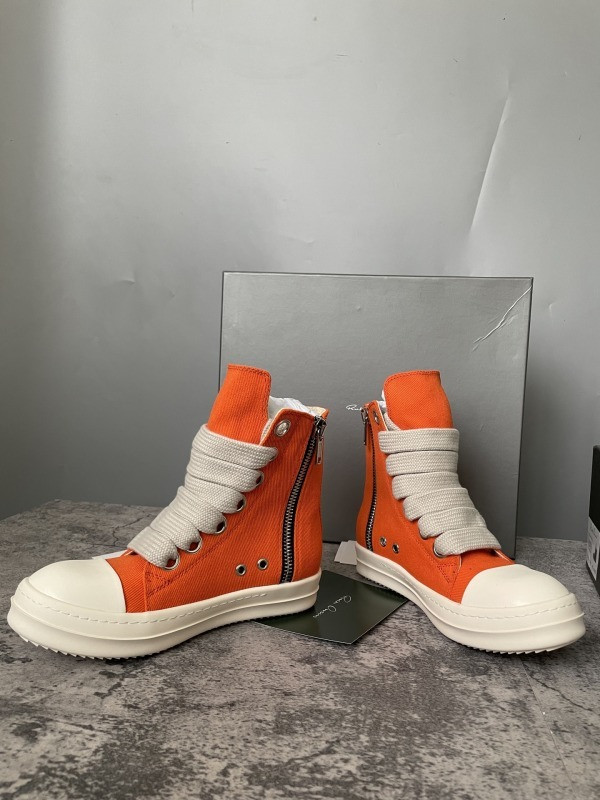 RO Sneakers