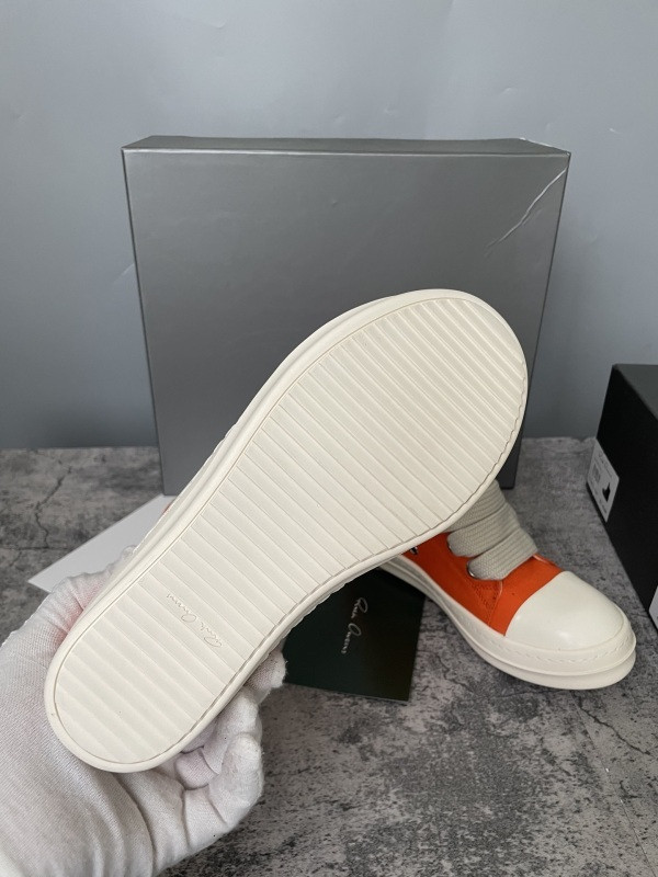 RO Sneakers