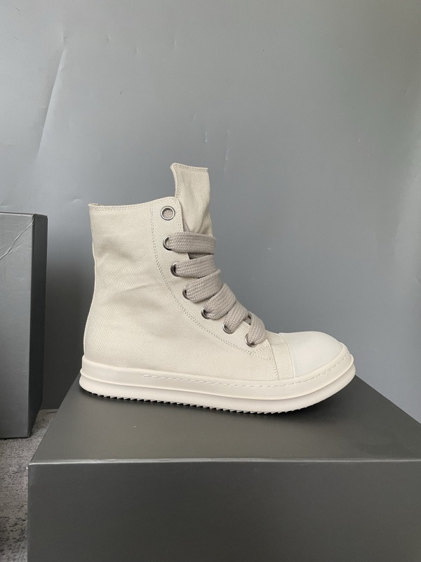 RO Sneakers