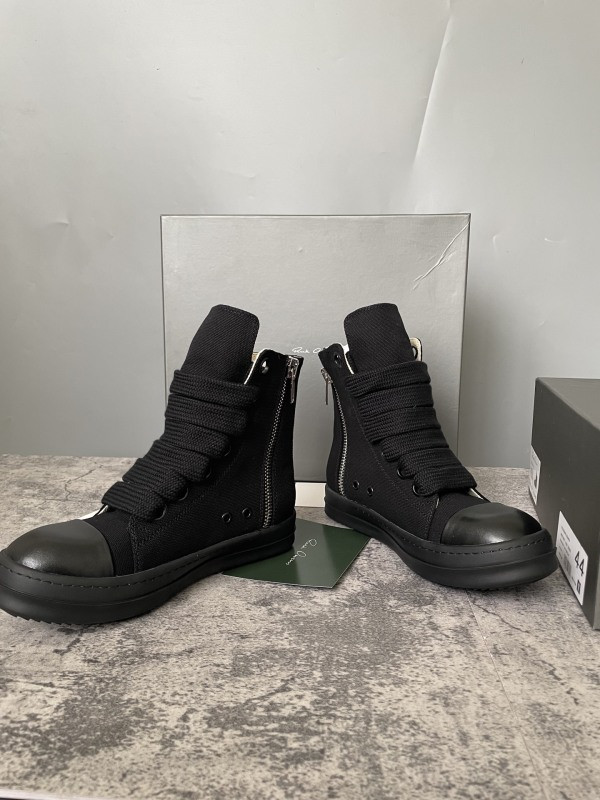 RO Sneakers