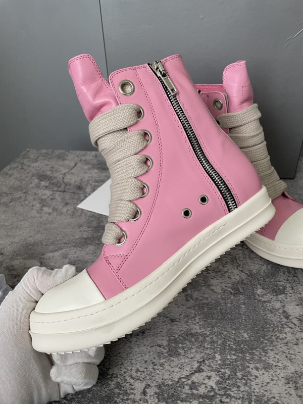 RO Sneakers