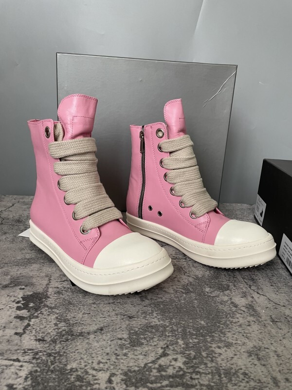 RO Sneakers