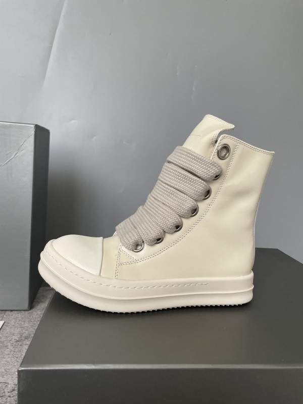 RO Sneakers