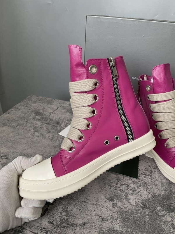 RO Sneakers