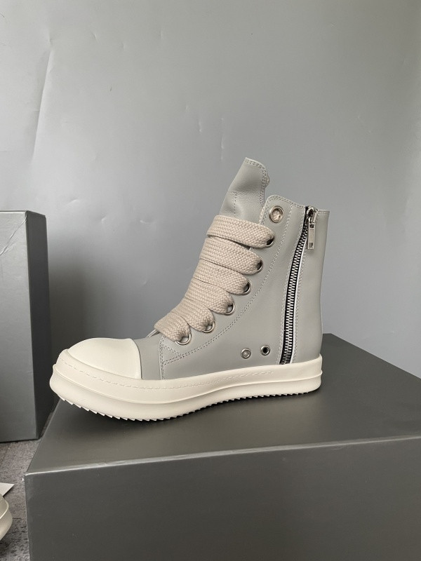 RO Sneakers