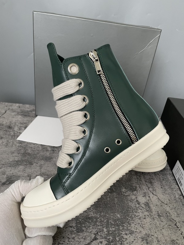 RO Sneakers