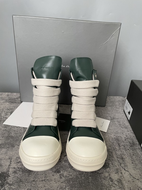 RO Sneakers