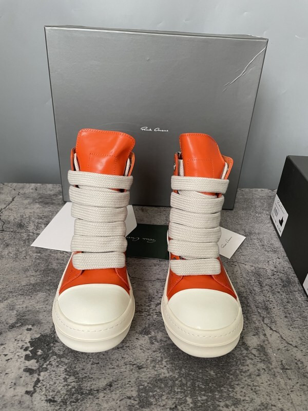 RO Sneakers