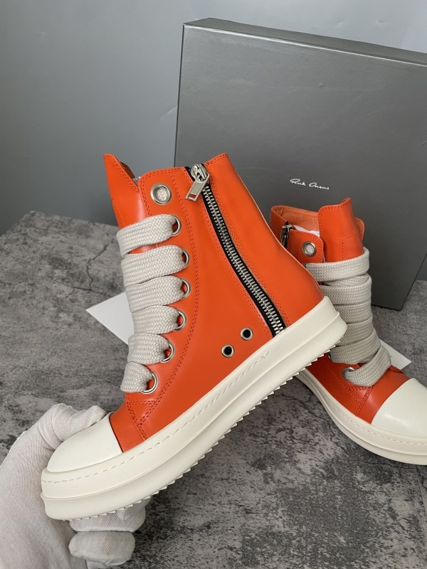 RO Sneakers