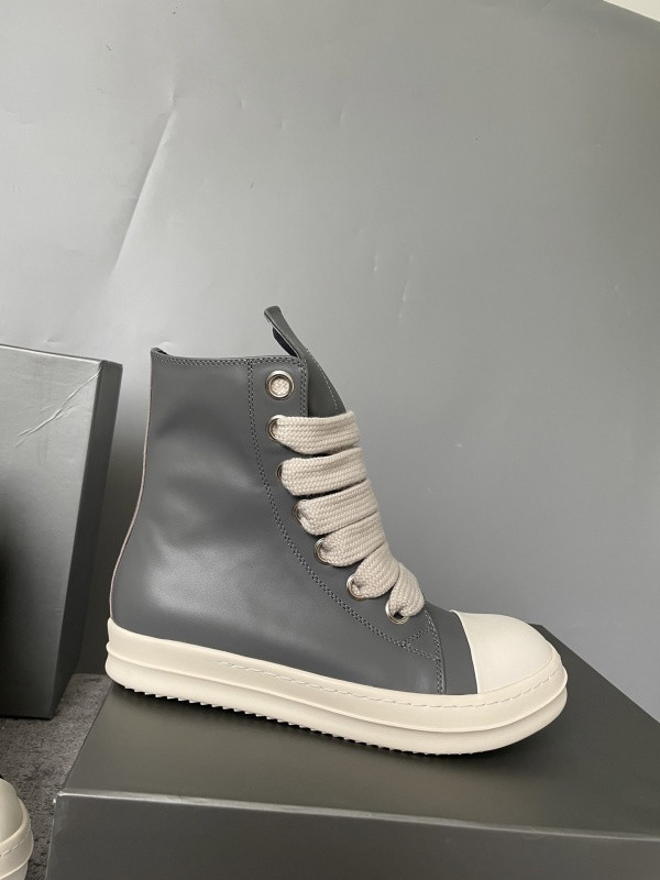 RO Sneakers