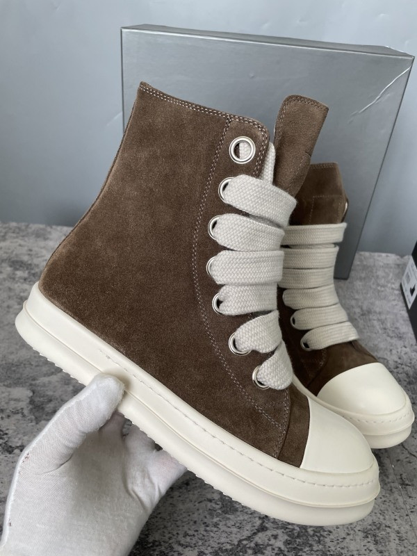RO Sneakers