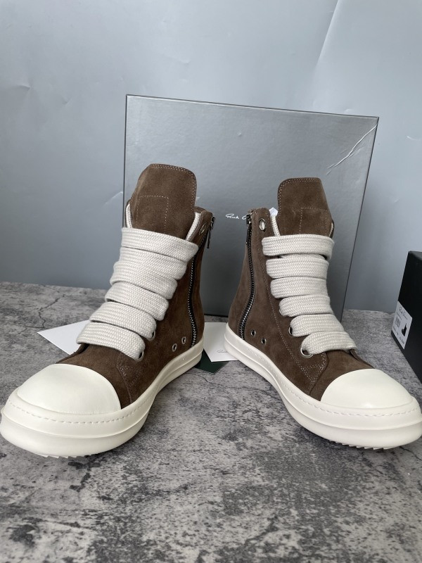 RO Sneakers