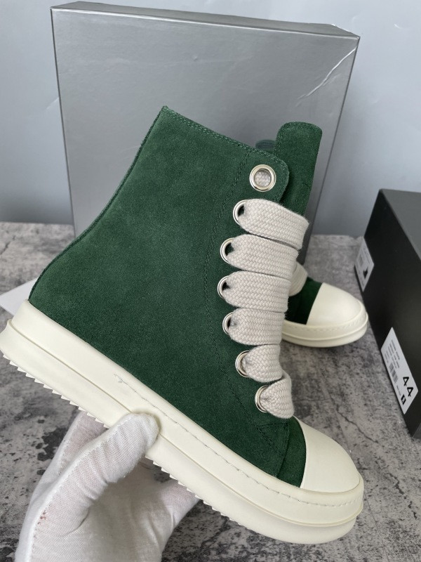 RO Sneakers