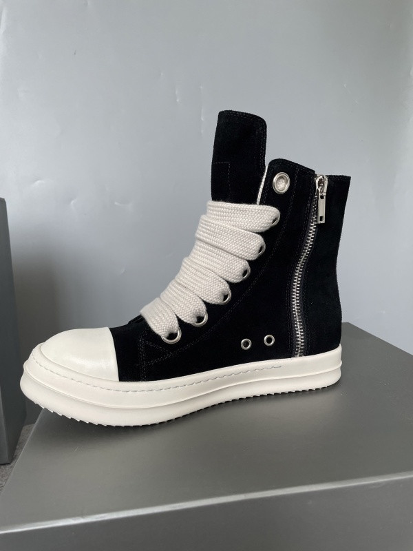 RO Sneakers