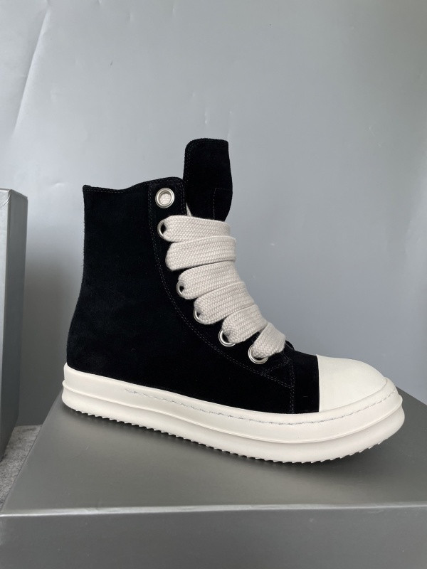 RO Sneakers