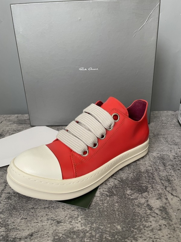 RO Sneakers