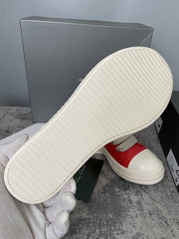 RO Sneakers