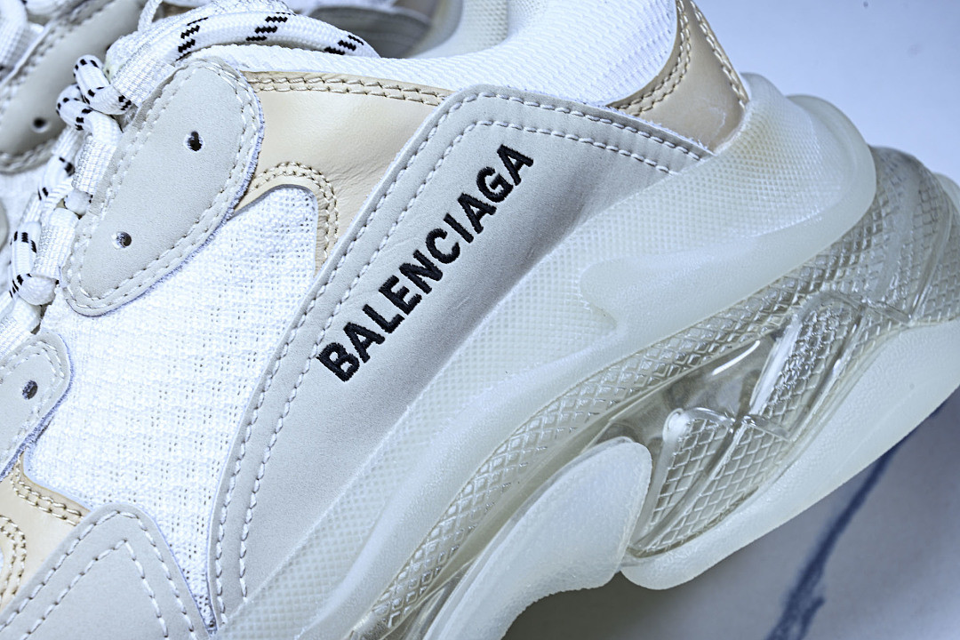 Ba1en*iaga Triple S 3.0 W09E1-9000