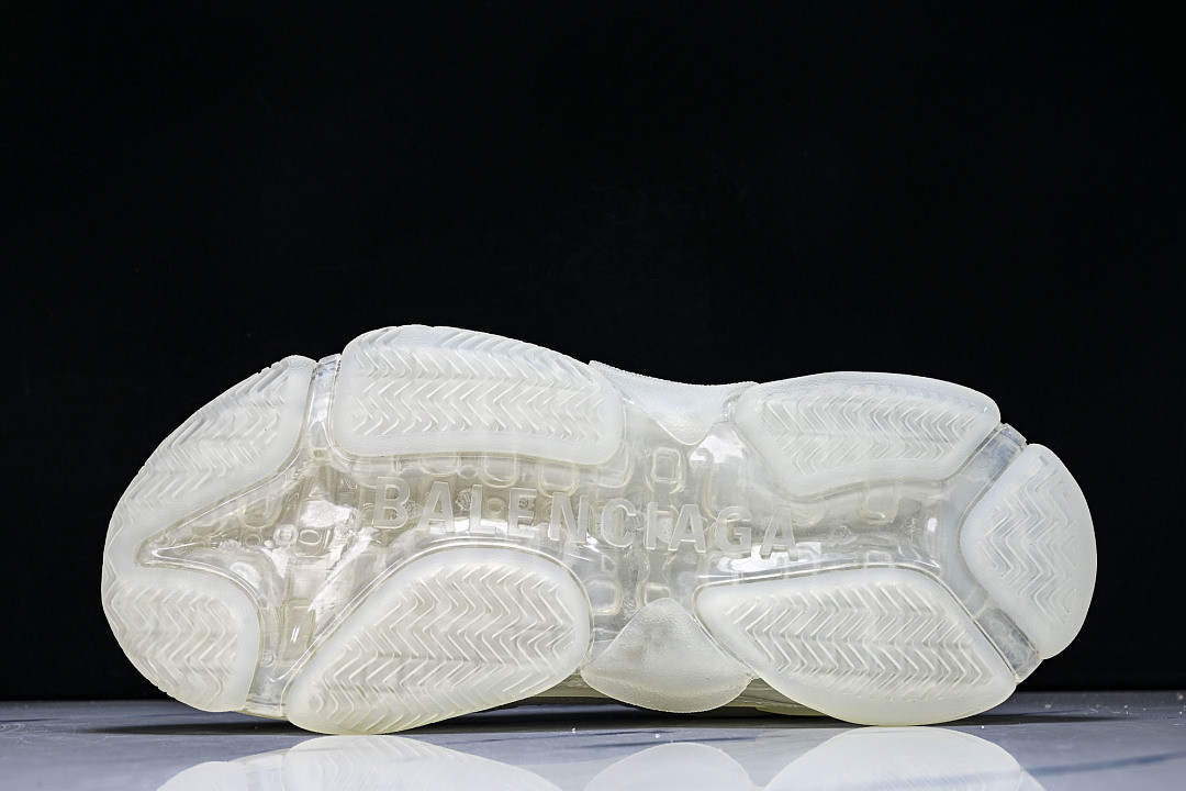 Ba1en*iaga Triple S 3.0 W09E1-9000