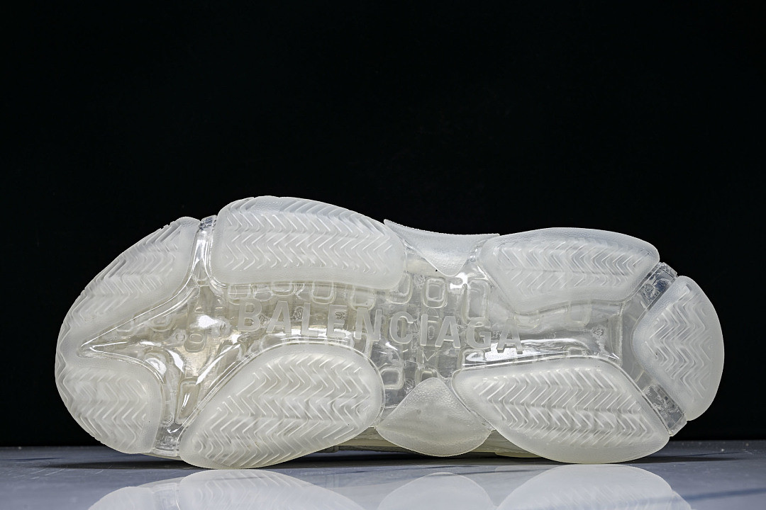 Ba1en*iaga Triple S 3.0 W2FB1-9000
