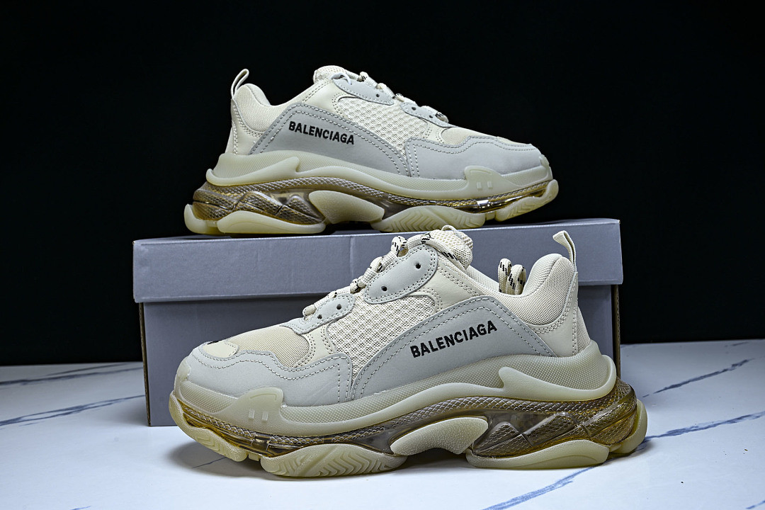 Ba1en*iaga Triple S 3.0 W2FB1-9005