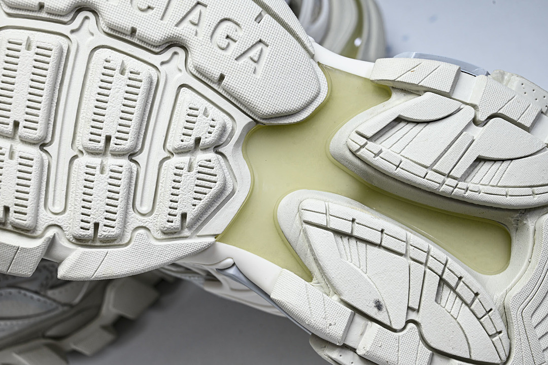 Ba1en*iaga Track.2 W2GN1-9000