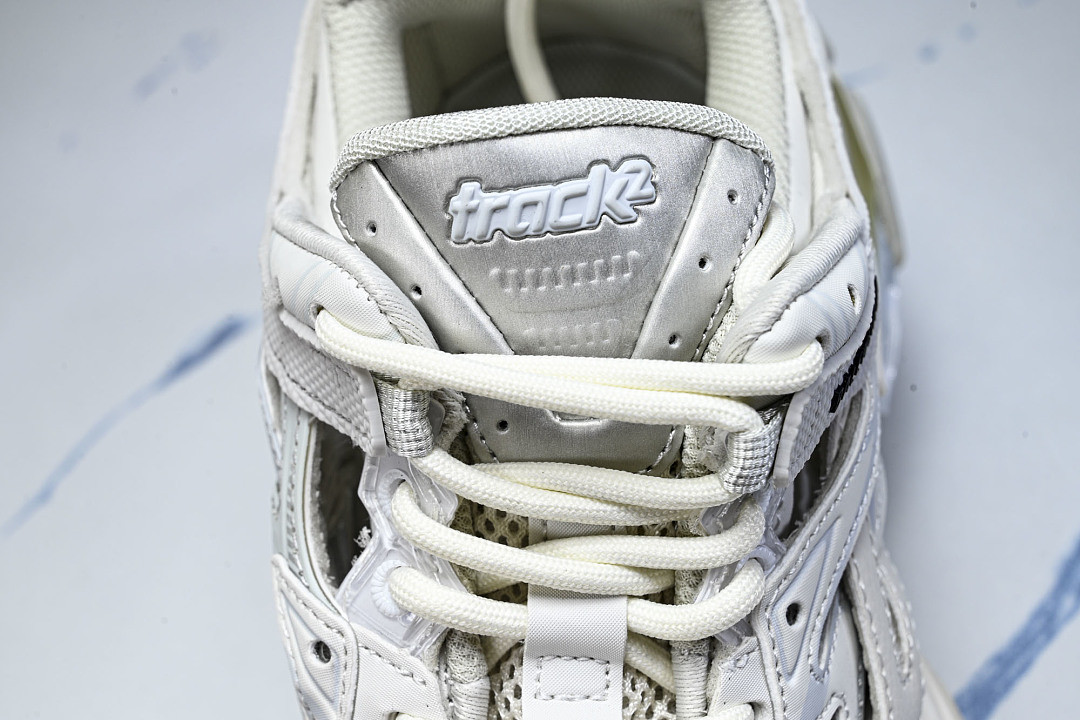 Ba1en*iaga Track.2 W2GN1-9000