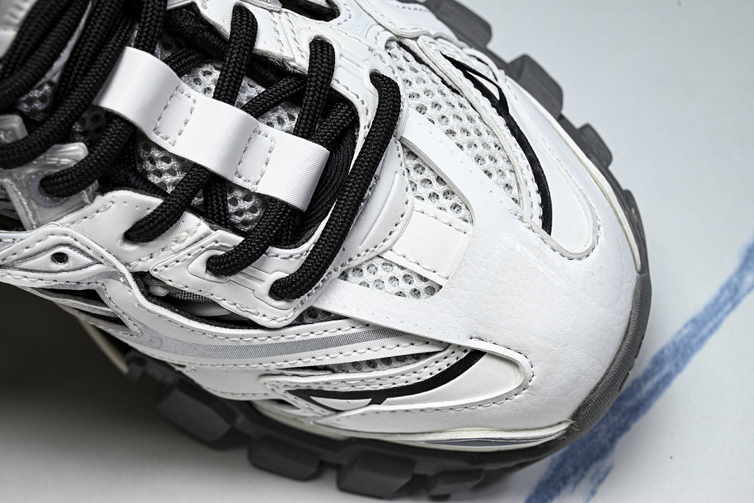 Ba1en*iaga Track.2 W2GN3-1090