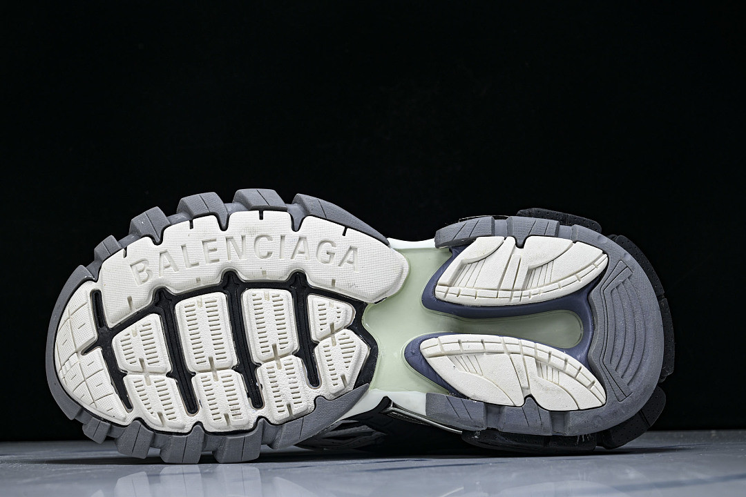 Ba1en*iaga Track.2 W2GN3-1090