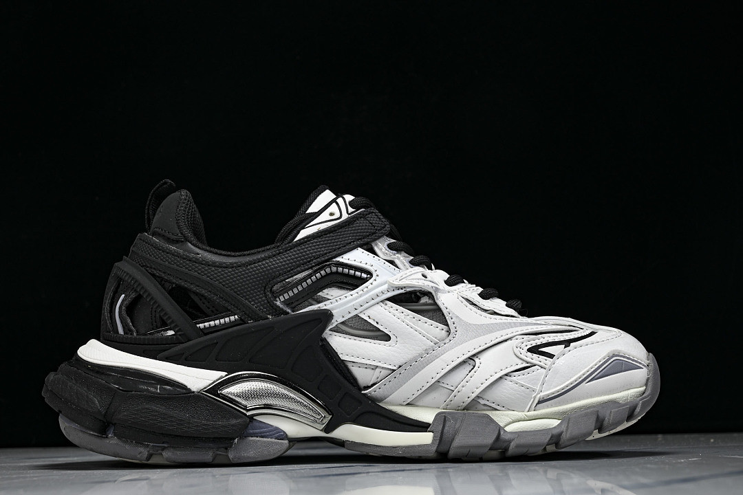 Ba1en*iaga Track.2 W2GN3-1090