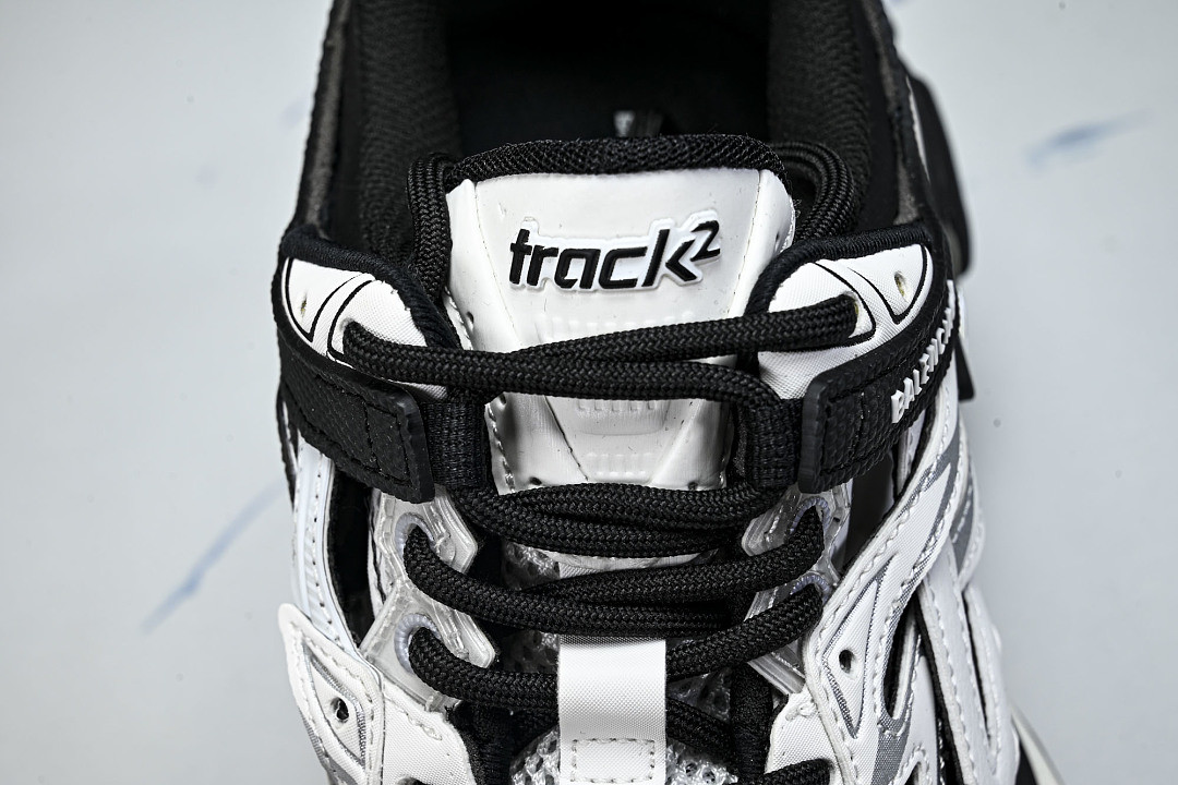 Ba1en*iaga Track.2 W2GN3-1090