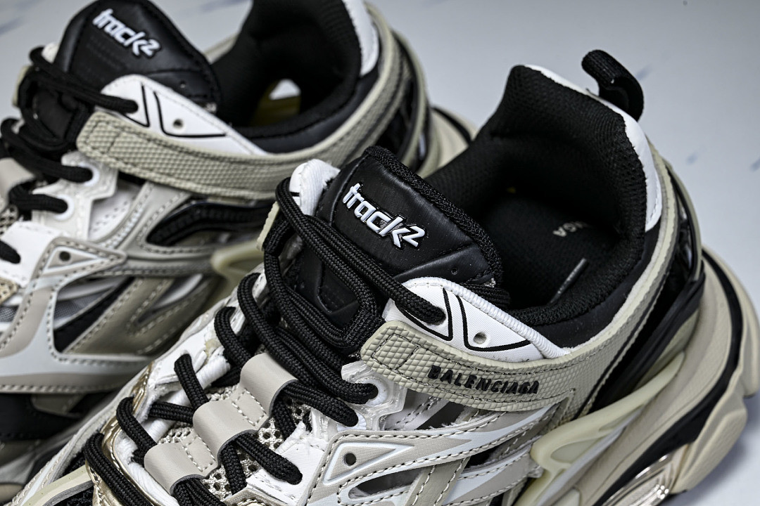 Ba1en*iaga Track.2 W2GN3-1285