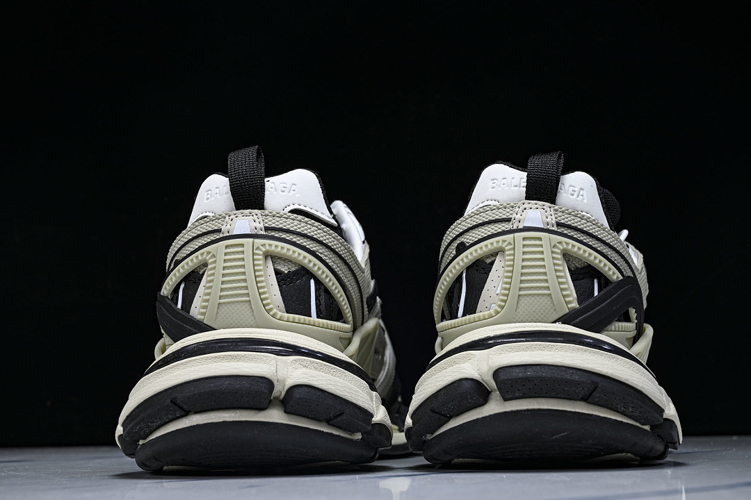 Ba1en*iaga Track.2 W2GN3-1285