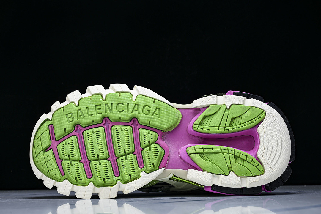 Ba1en*iaga Track.2 W2GN3-9199